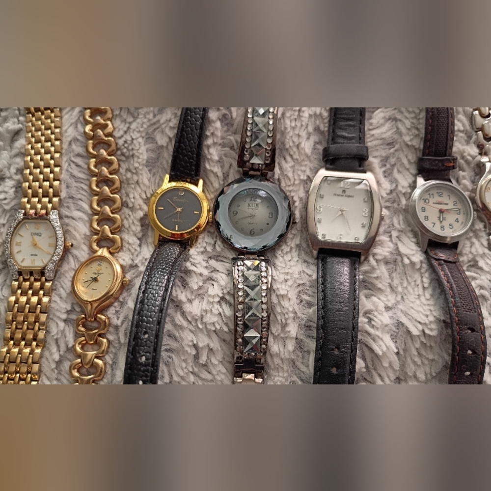 Assorted Women's Wristwatch - Pink, White, Tan, Brown, Gold, Silver - Picture 11 of 16